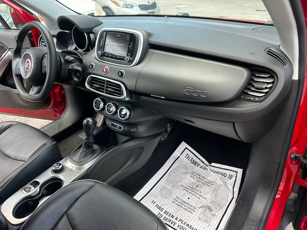 2016 FIAT 500 Image 25