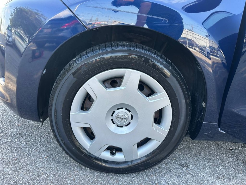 2010 Scion xD Image 30