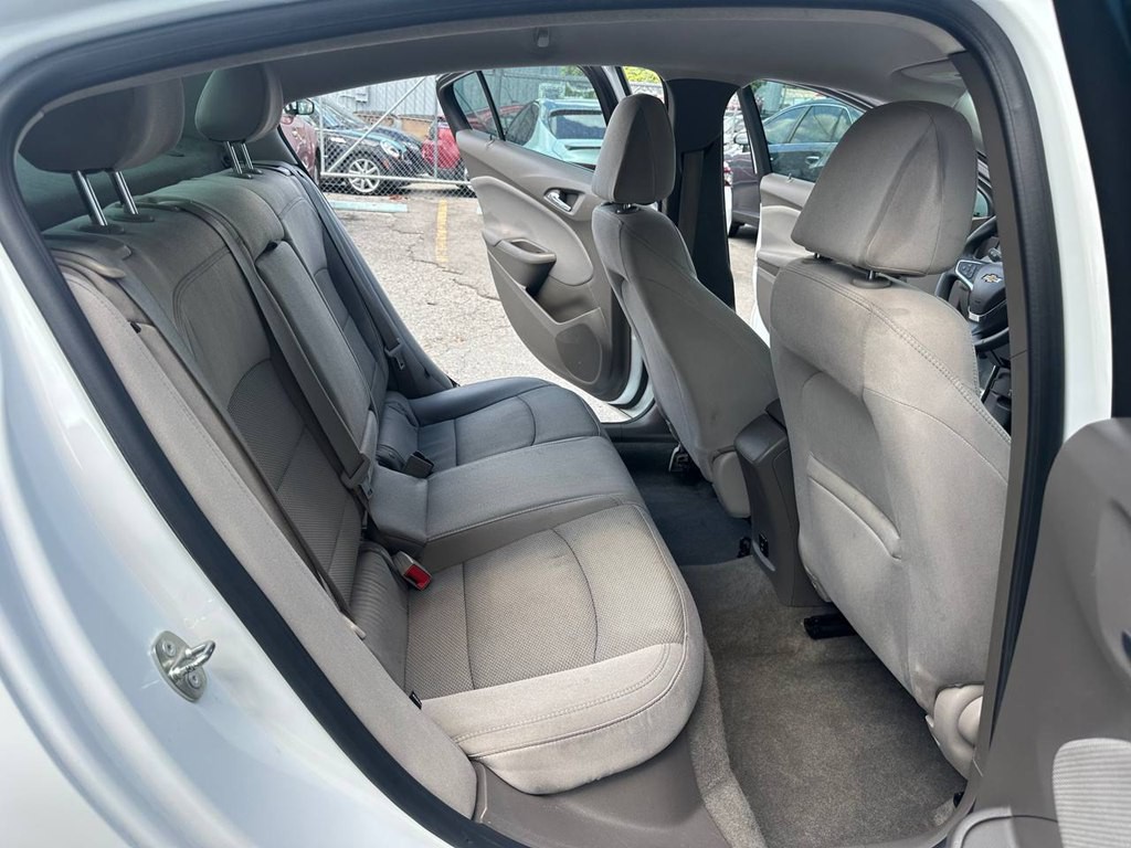 2018 Chevrolet Cruze Image 19