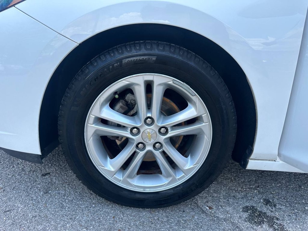 2018 Chevrolet Cruze Image 31
