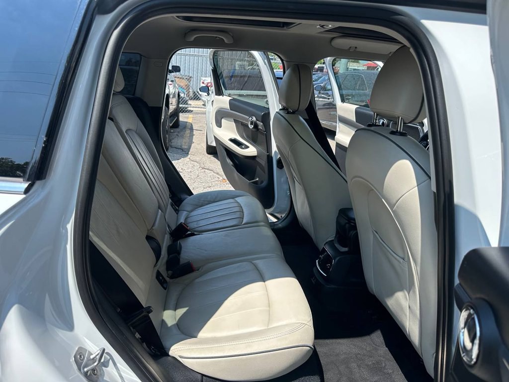 2019 MINI Cooper Image 23