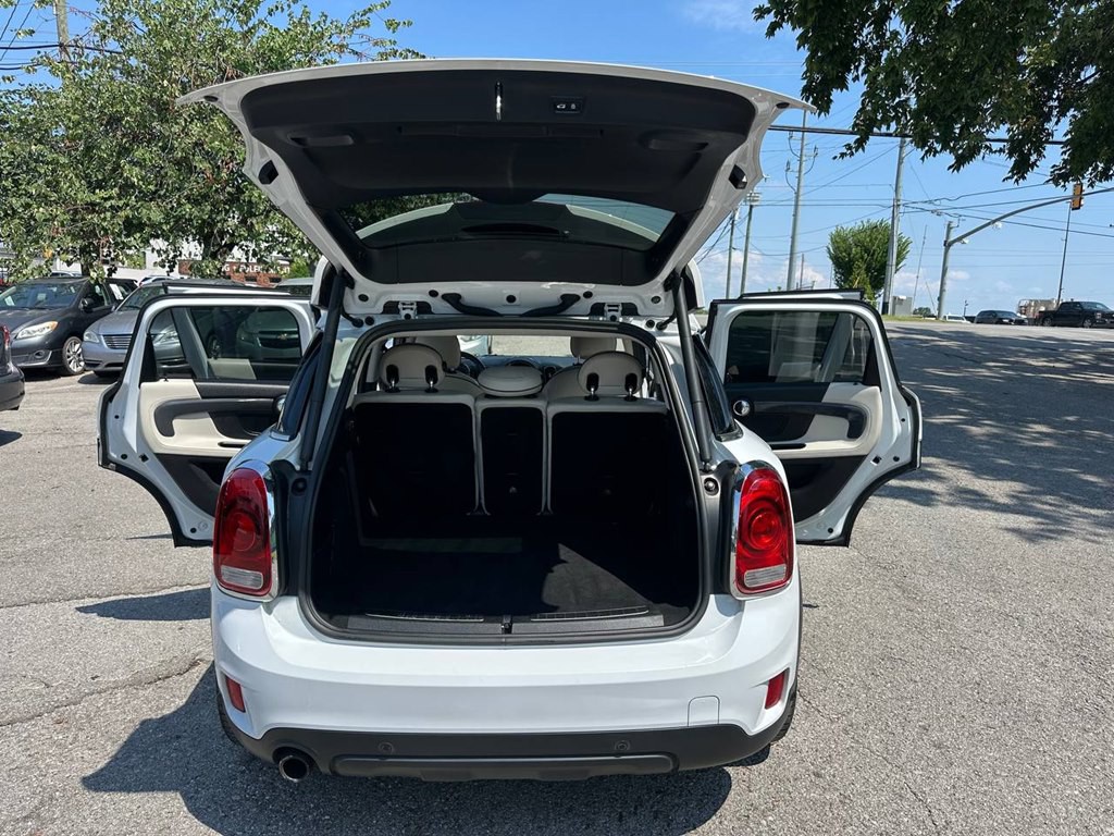 2019 MINI Cooper Image 32