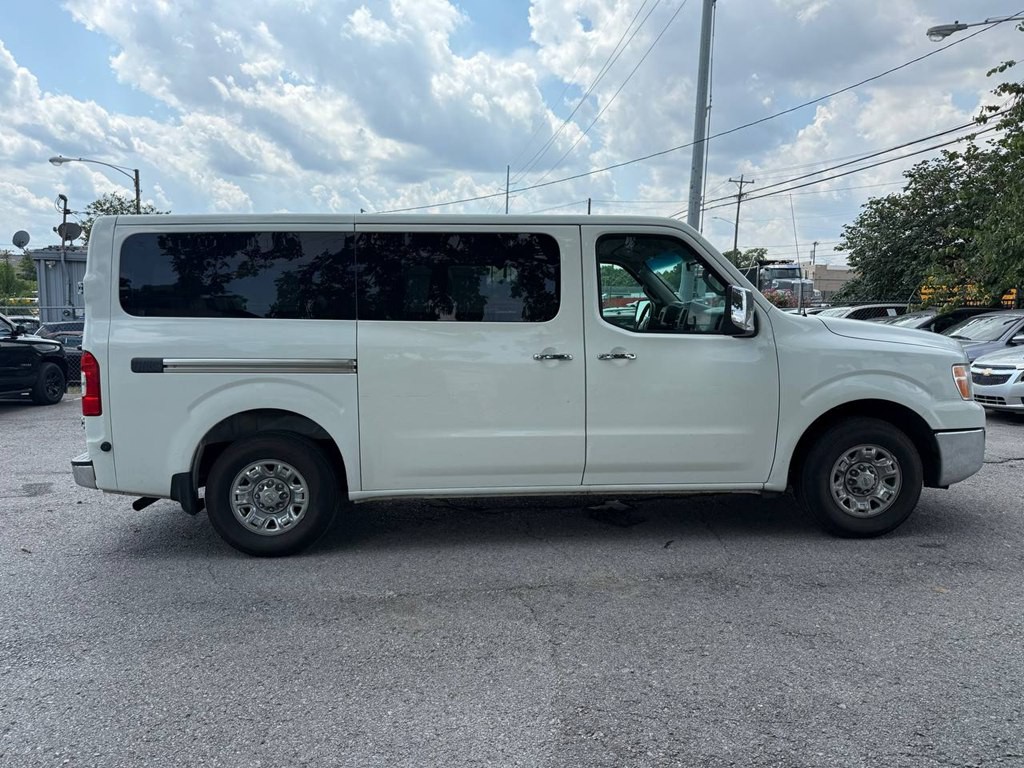 2014 Nissan NV Image 4