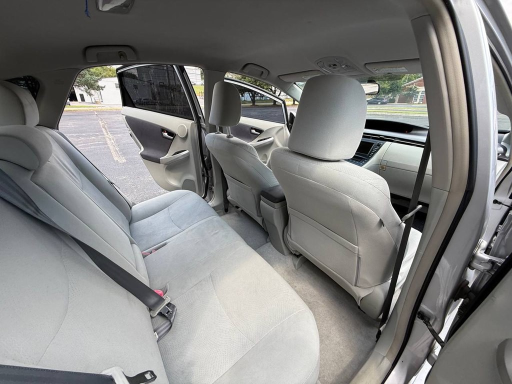 2010 Toyota Prius Image 23