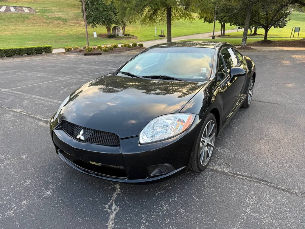 2011 Mitsubishi Eclipse Image 2