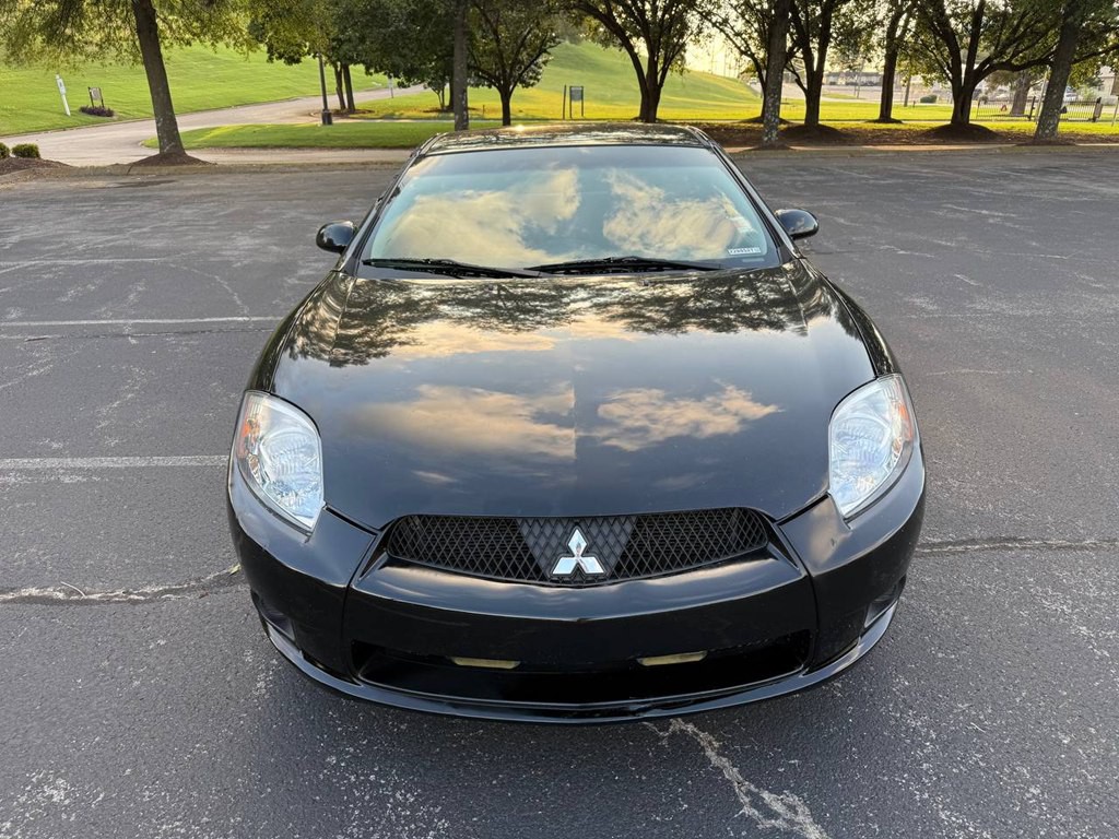 2011 Mitsubishi Eclipse Image 3