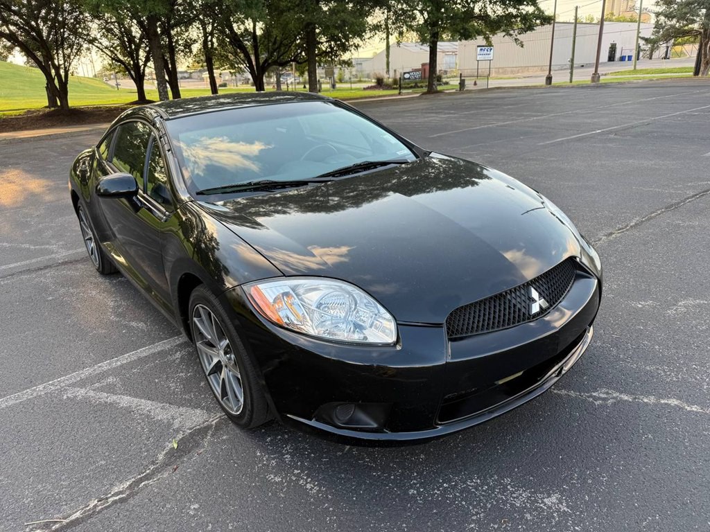 2011 Mitsubishi Eclipse Image 4