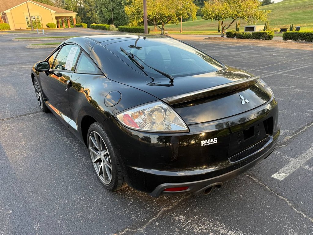 2011 Mitsubishi Eclipse Image 8