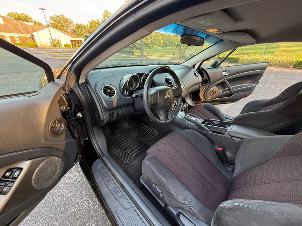 2011 Mitsubishi Eclipse Image 19