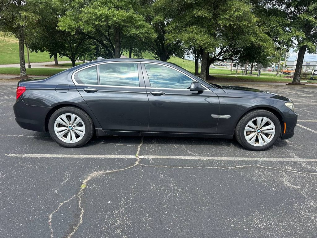 2012 BMW 7 Series Image 5