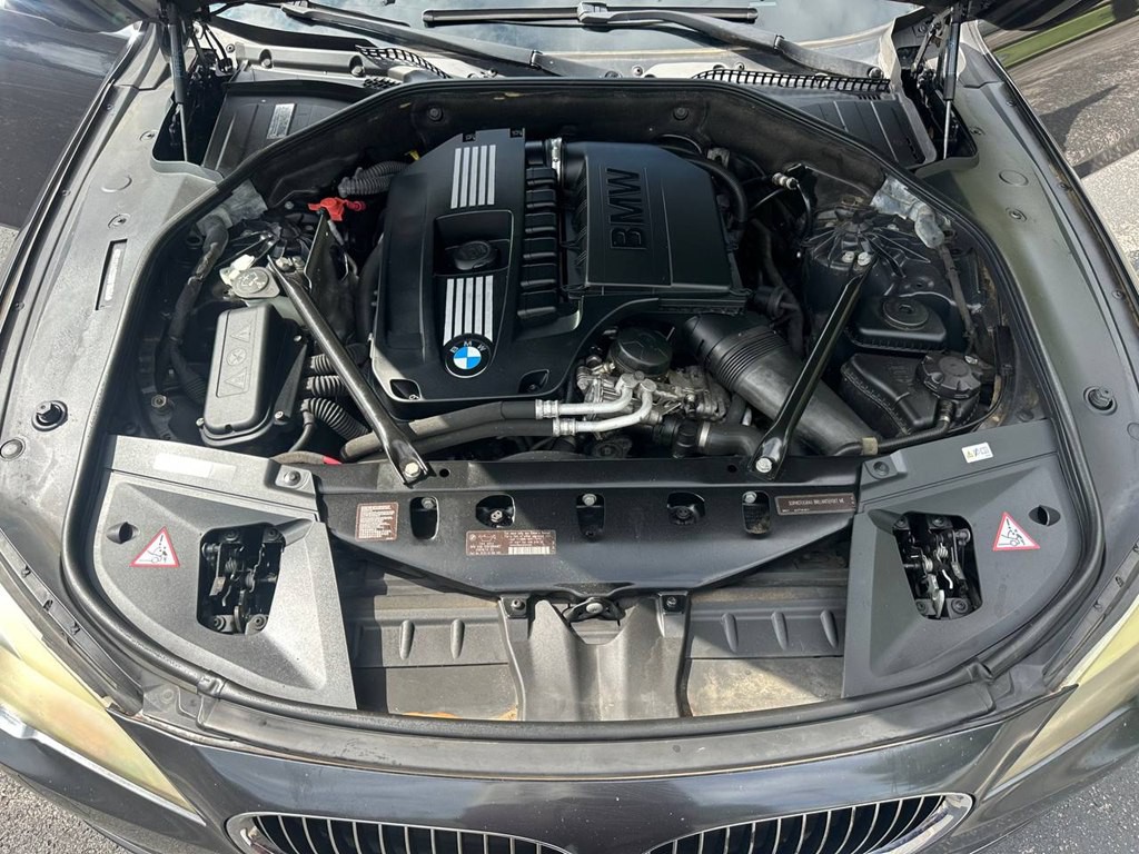 2012 BMW 7 Series Image 10