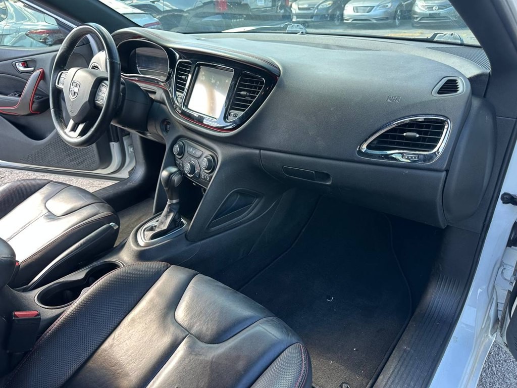2015 Dodge Dart Image 24
