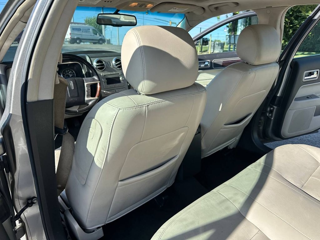2008 Lincoln MKZ Image 18