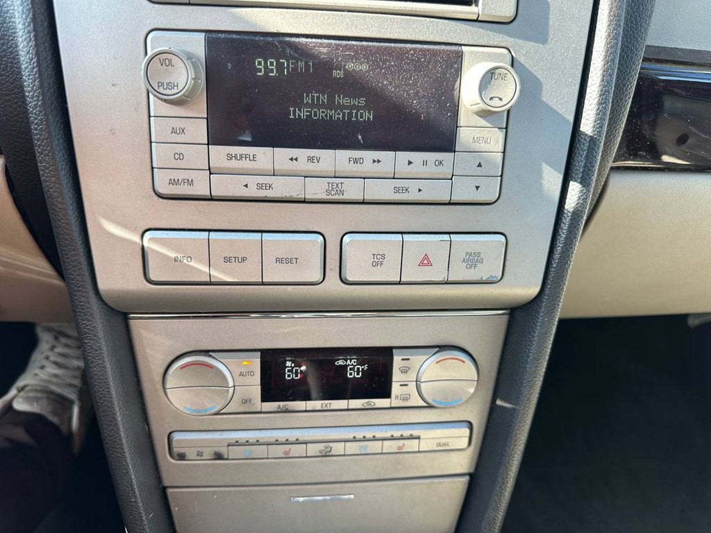 2008 Lincoln MKZ Image 32