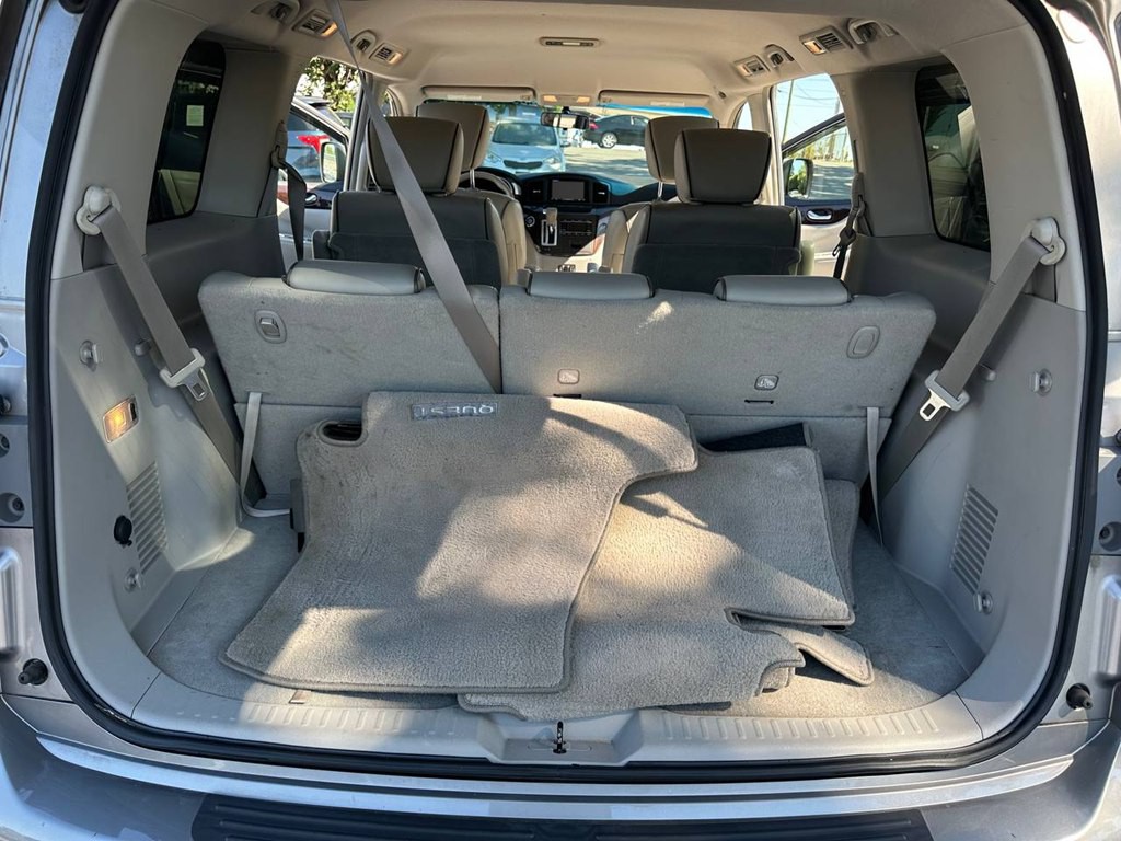 2013 Nissan Quest Image 12