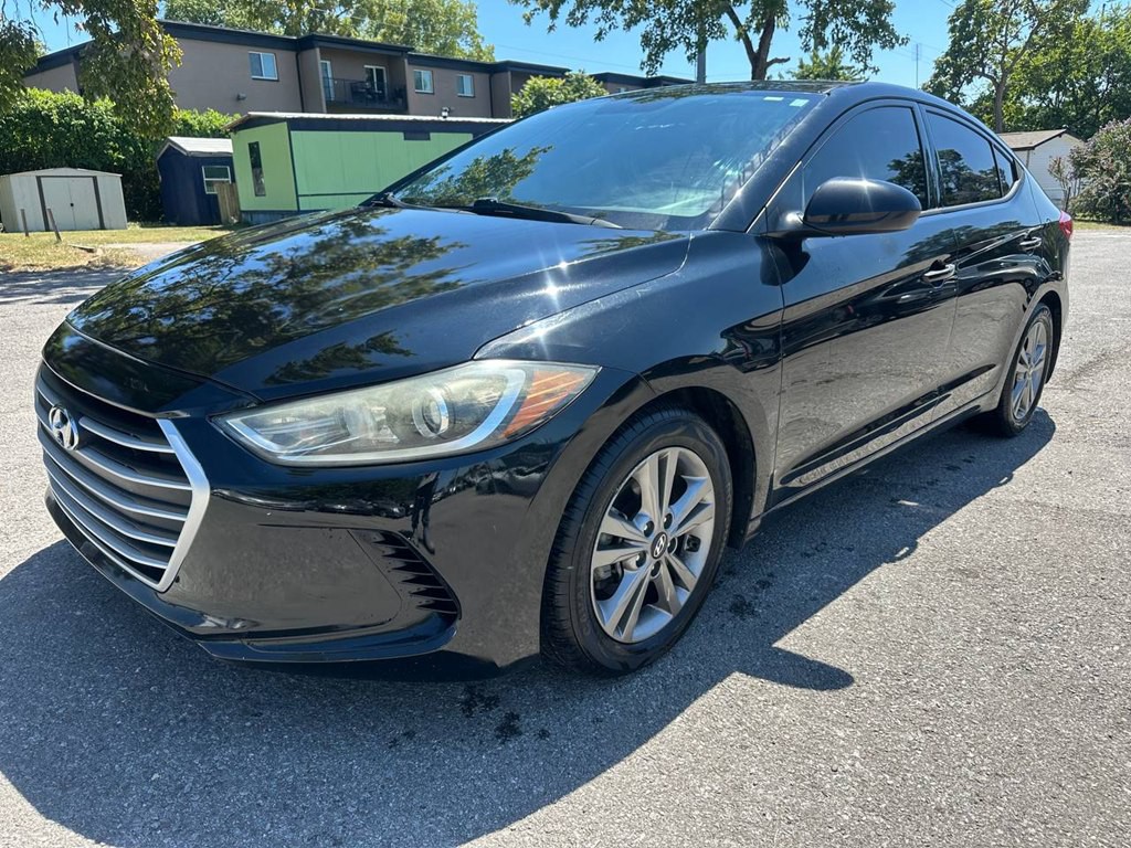 2017 Hyundai Elantra Image 2