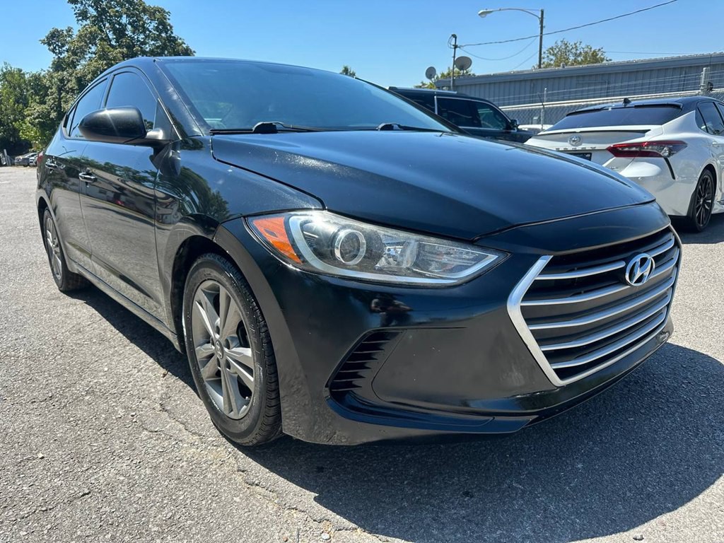 2017 Hyundai Elantra Image 4