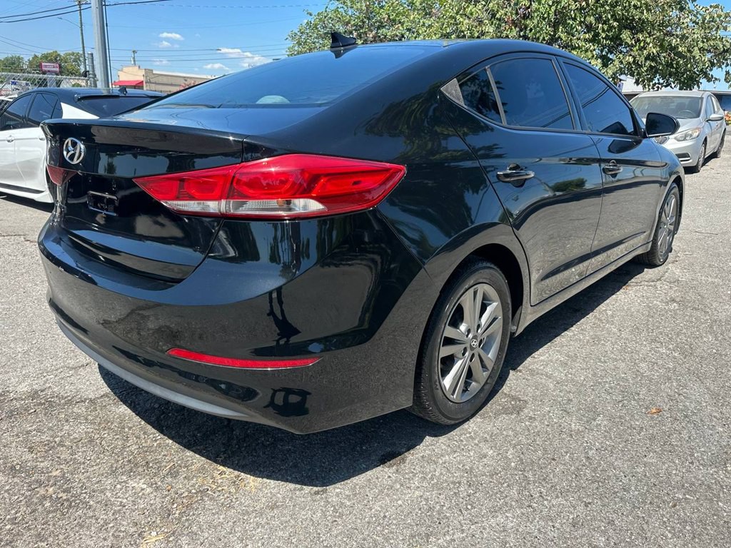 2017 Hyundai Elantra Image 6