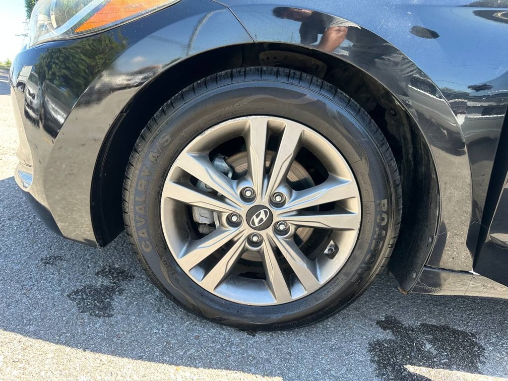 2017 Hyundai Elantra Image 26