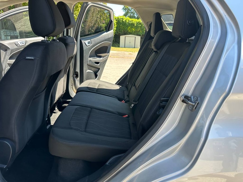 2019 Ford Econoline Image 17
