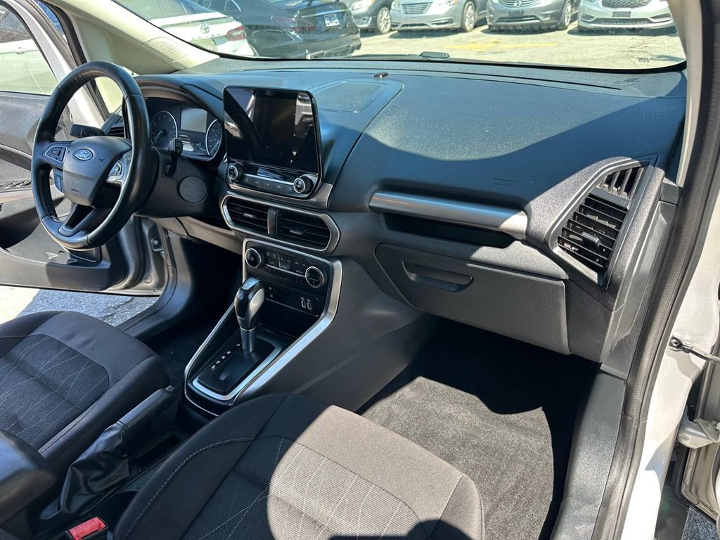 2019 Ford Econoline Image 24