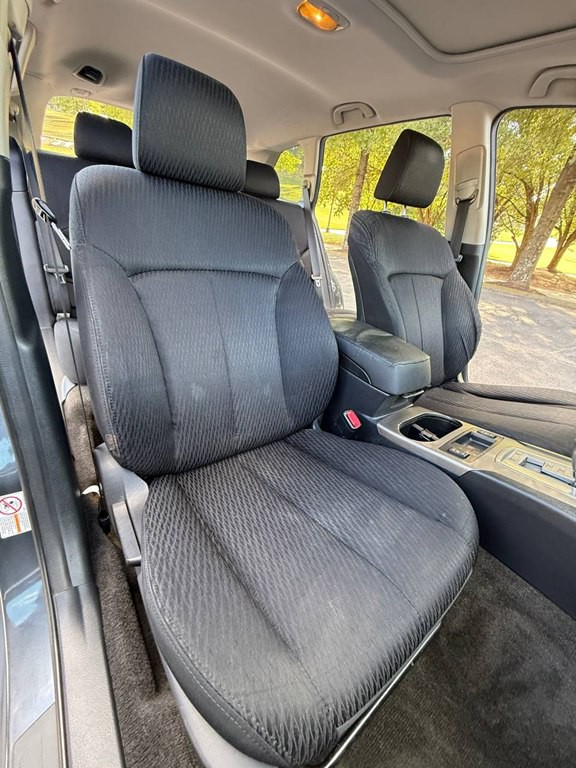 2011 Subaru Outback Image 28