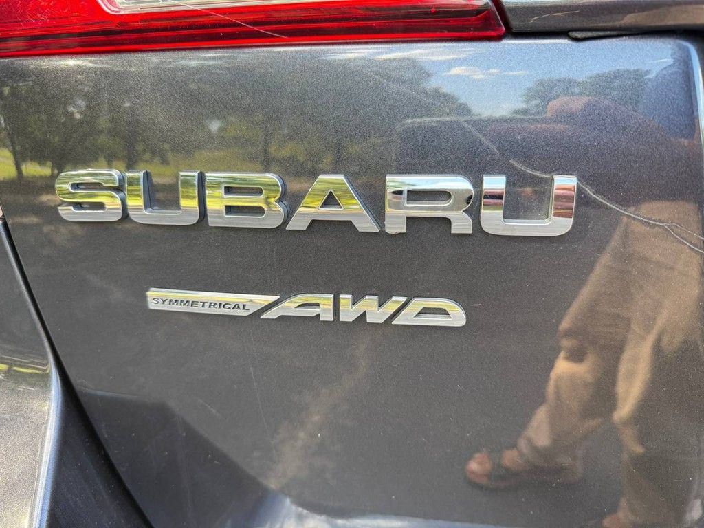 2011 Subaru Outback Image 29
