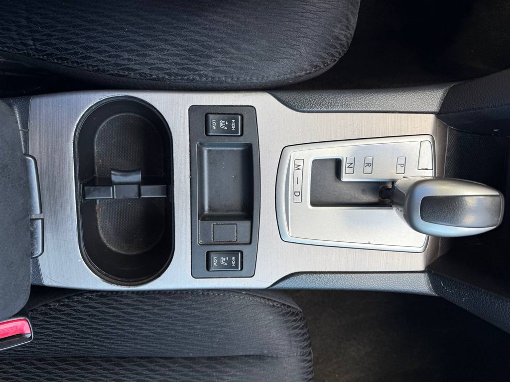 2011 Subaru Outback Image 31