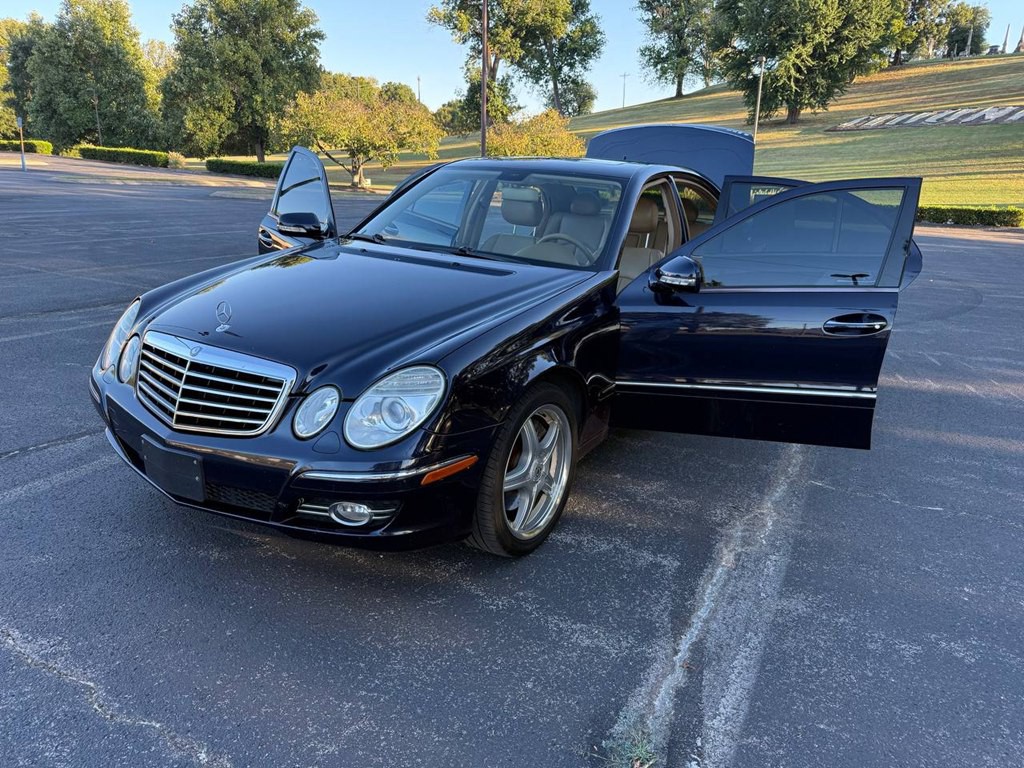 2008 Mercedes-Benz E-Class Image 9