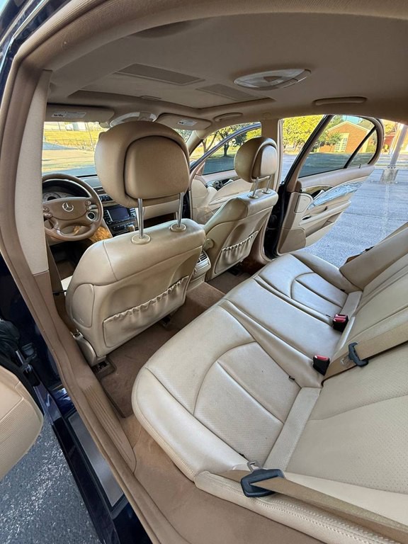 2008 Mercedes-Benz E-Class Image 20