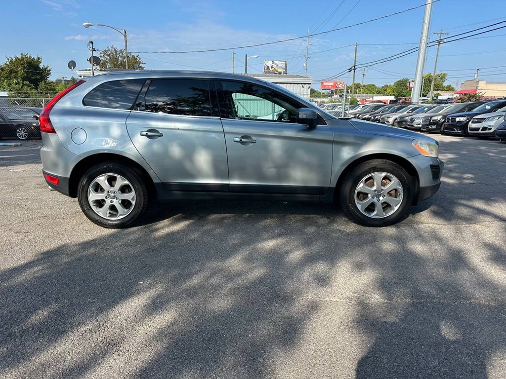 2013 Volvo XC60 Image 5