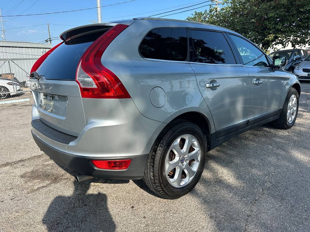 2013 Volvo XC60 Image 7