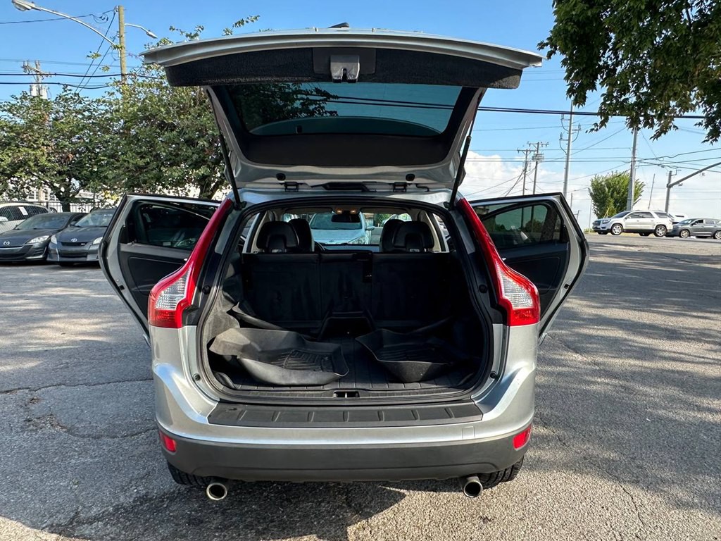 2013 Volvo XC60 Image 14