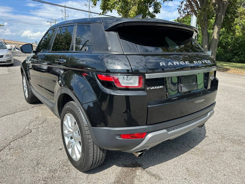 2017 Land Rover Range Rover Evoque Image 8