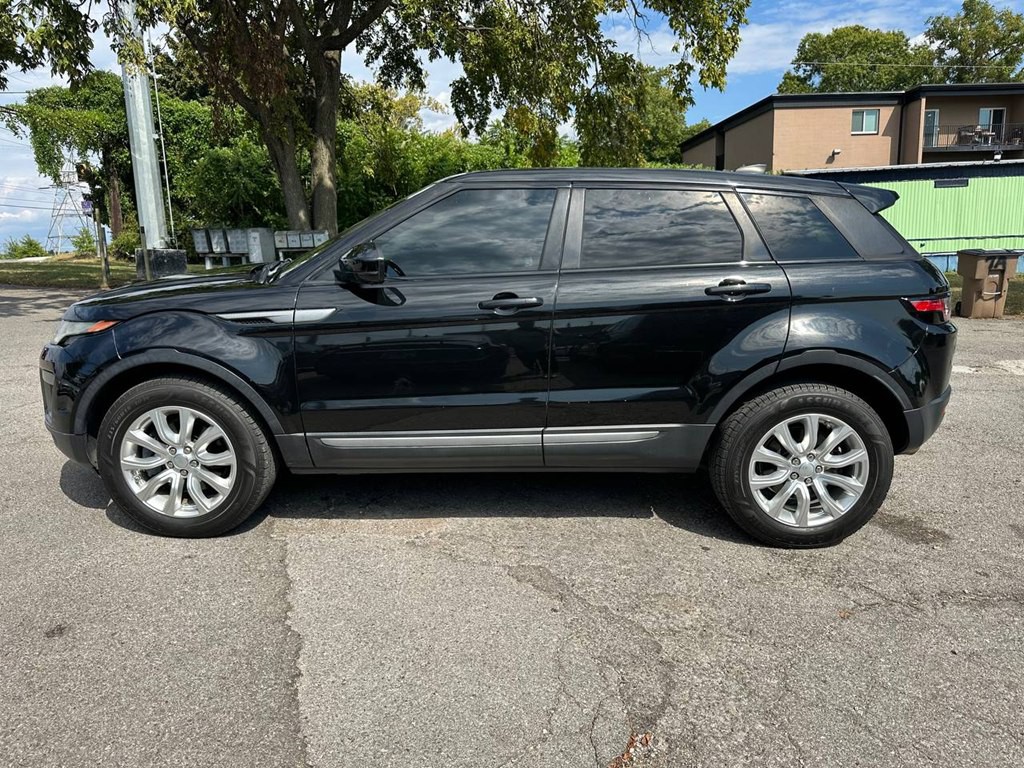 2017 Land Rover Range Rover Evoque Image 9