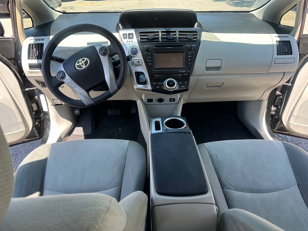 2012 Toyota Prius Image 20