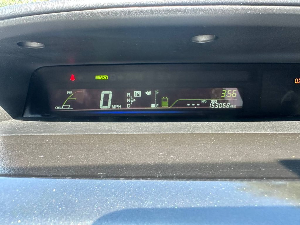 2012 Toyota Prius Image 32