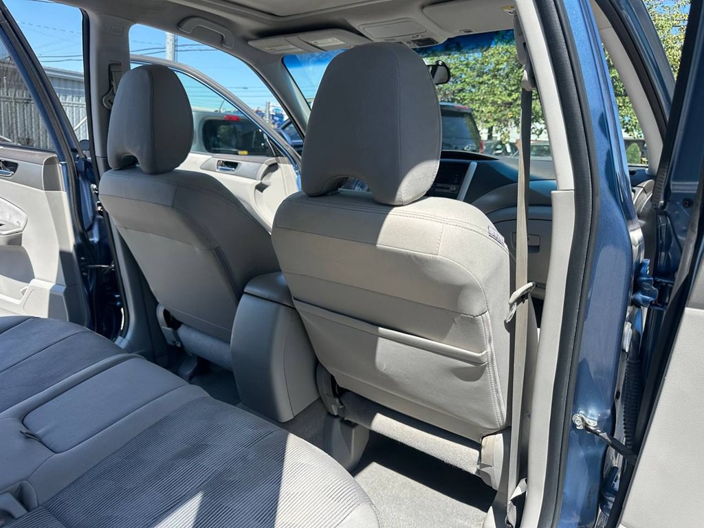 2010 Subaru Forester Image 22