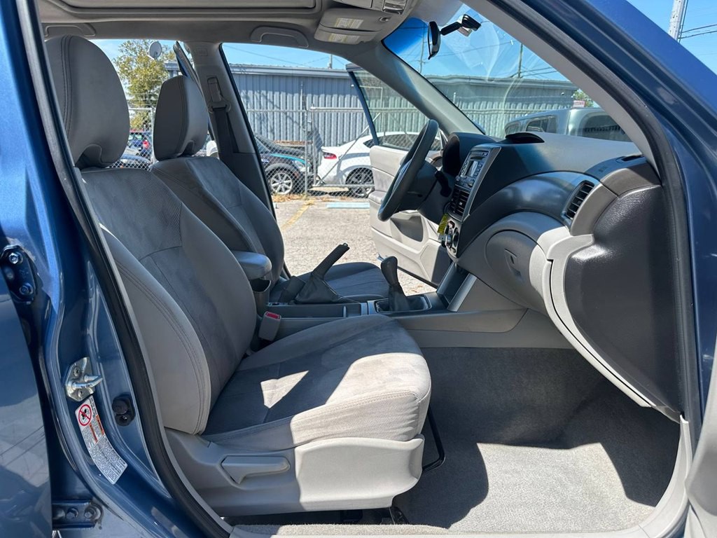 2010 Subaru Forester Image 24