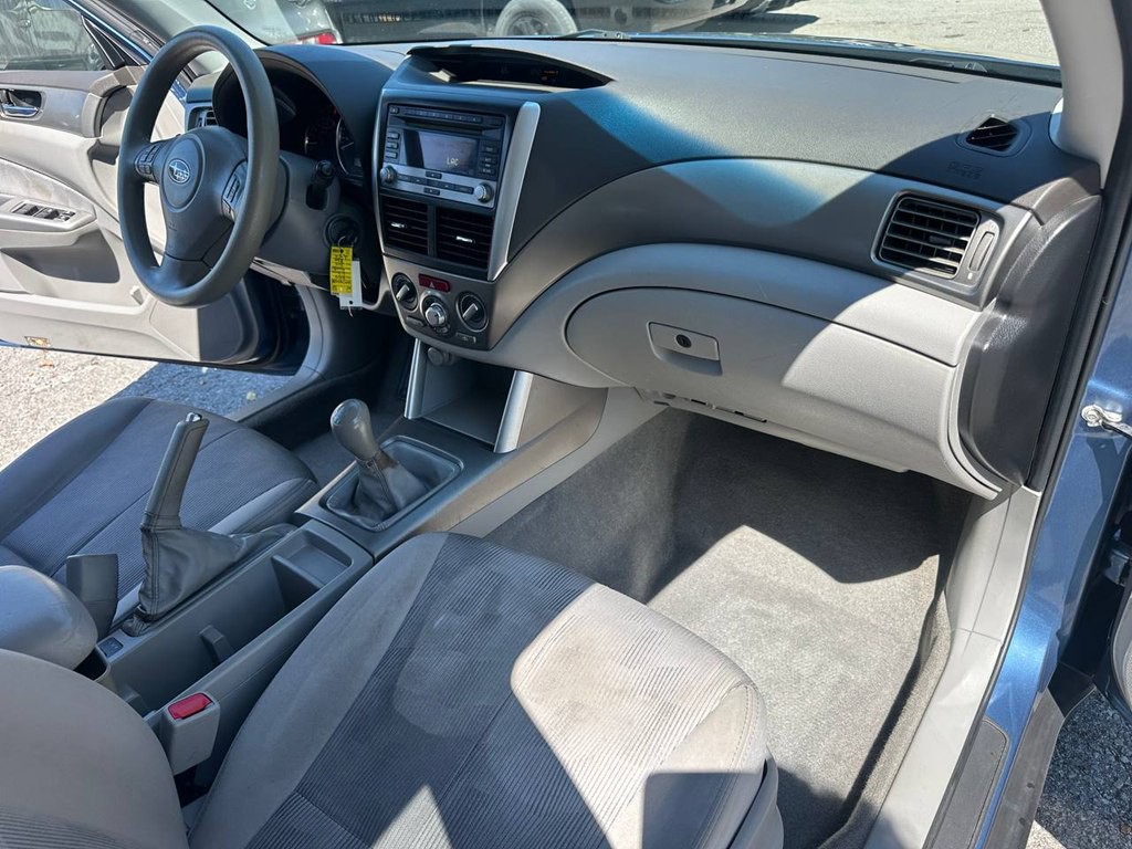 2010 Subaru Forester Image 25