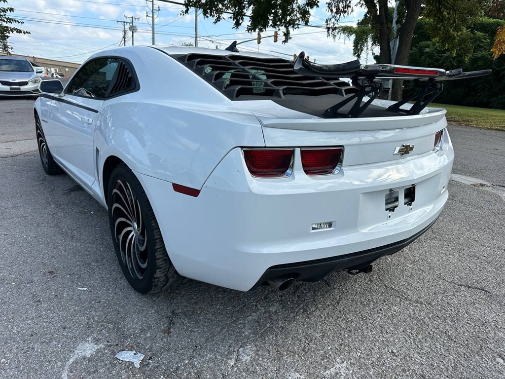 2012 Chevrolet Camaro Image 8