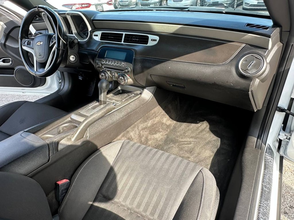 2012 Chevrolet Camaro Image 19