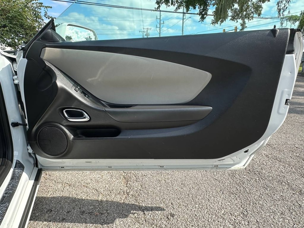 2012 Chevrolet Camaro Image 22