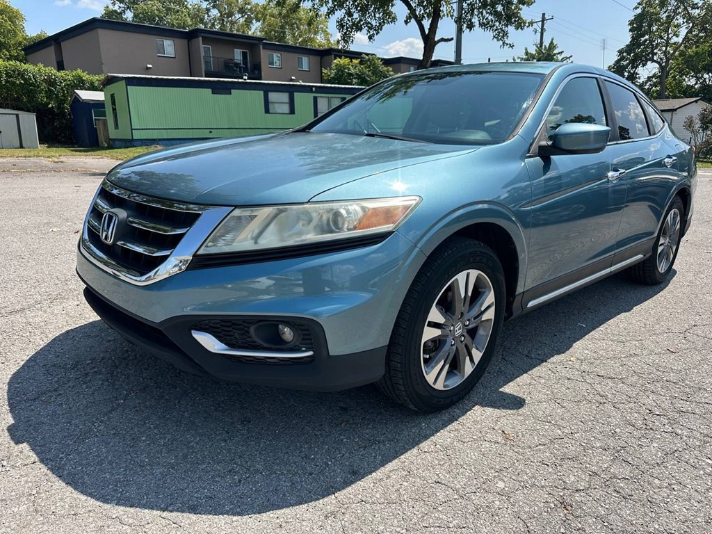 2014 Honda Crosstour Image 2