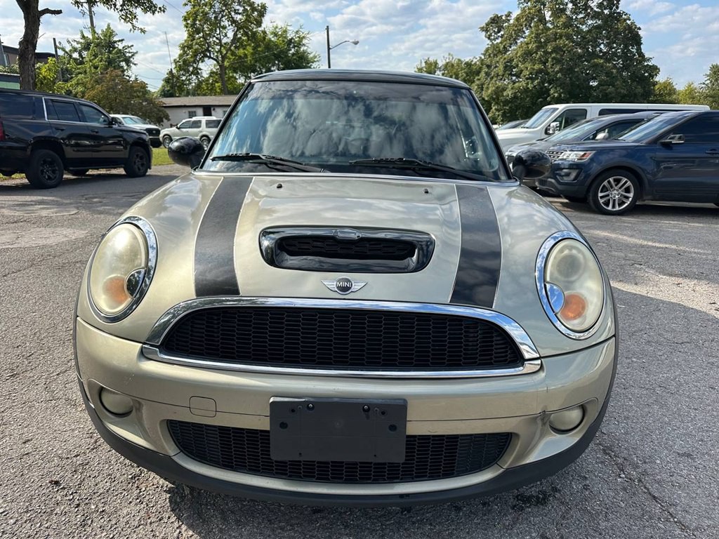 2008 MINI Cooper Image 3