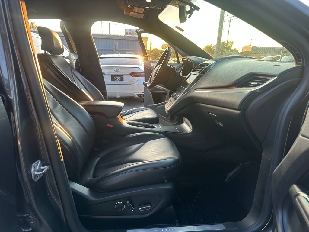 2018 Lincoln MKC Image 25