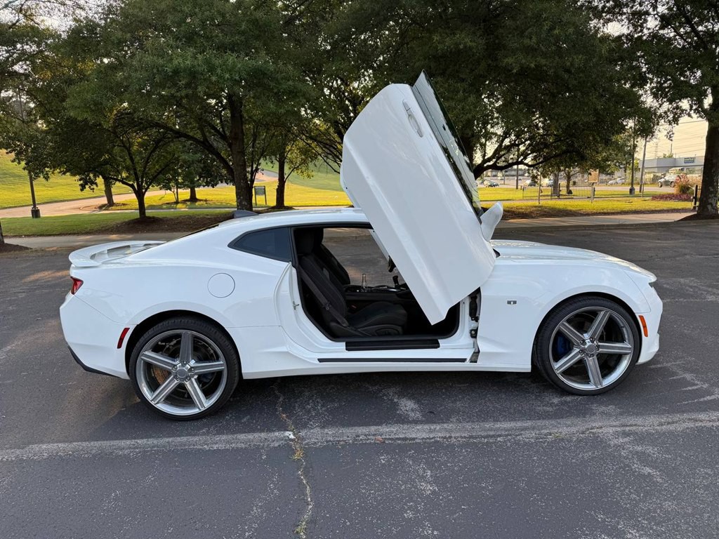 2016 Chevrolet Camaro Image 13