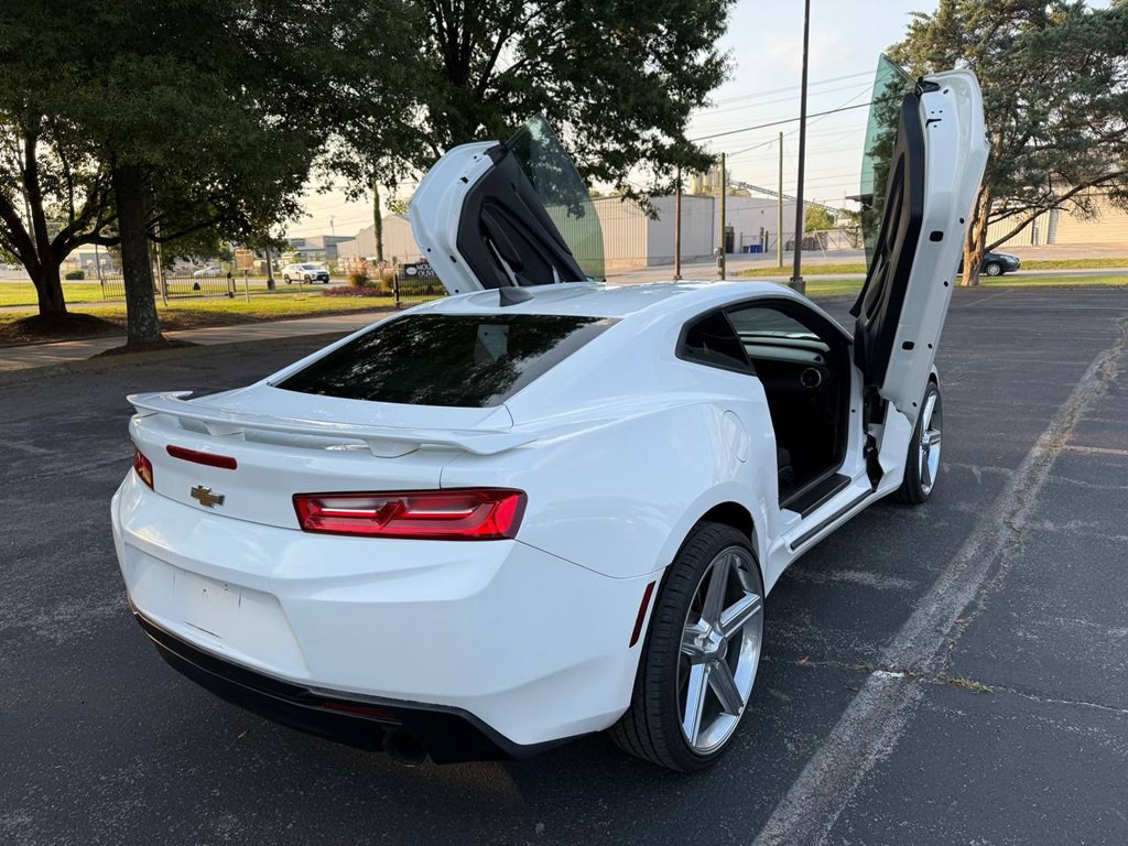 2016 Chevrolet Camaro Image 14