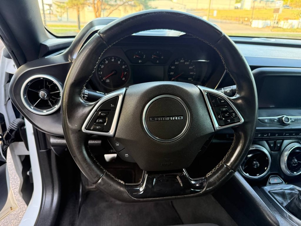 2016 Chevrolet Camaro Image 31