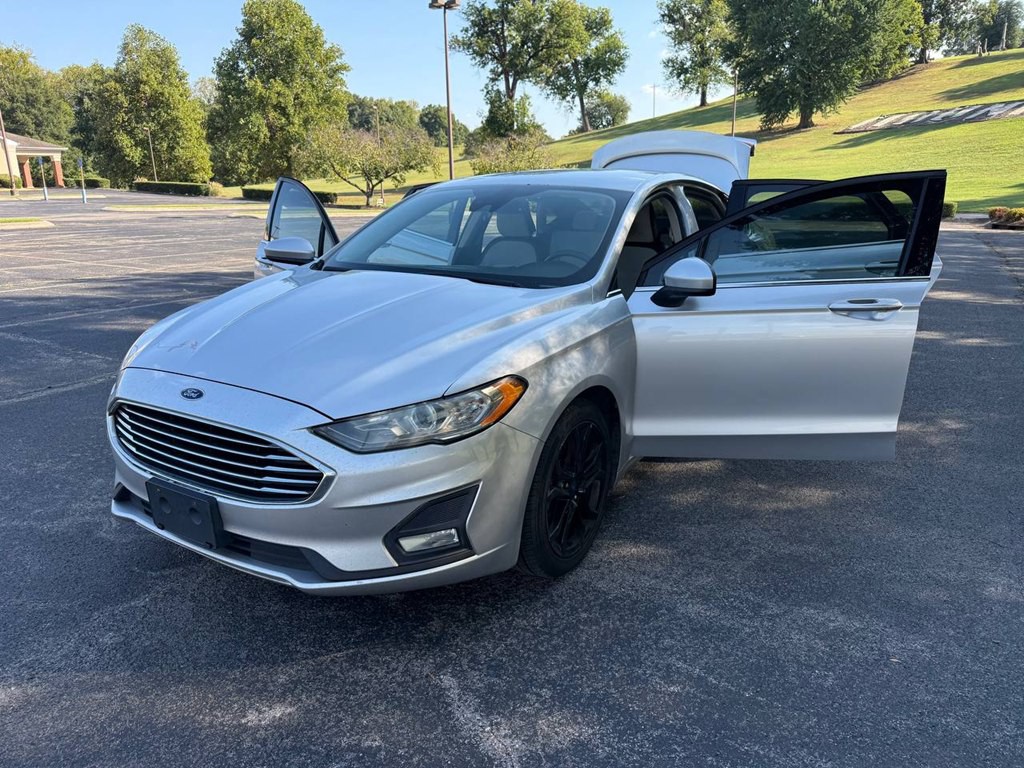 2019 Ford Fusion Image 10